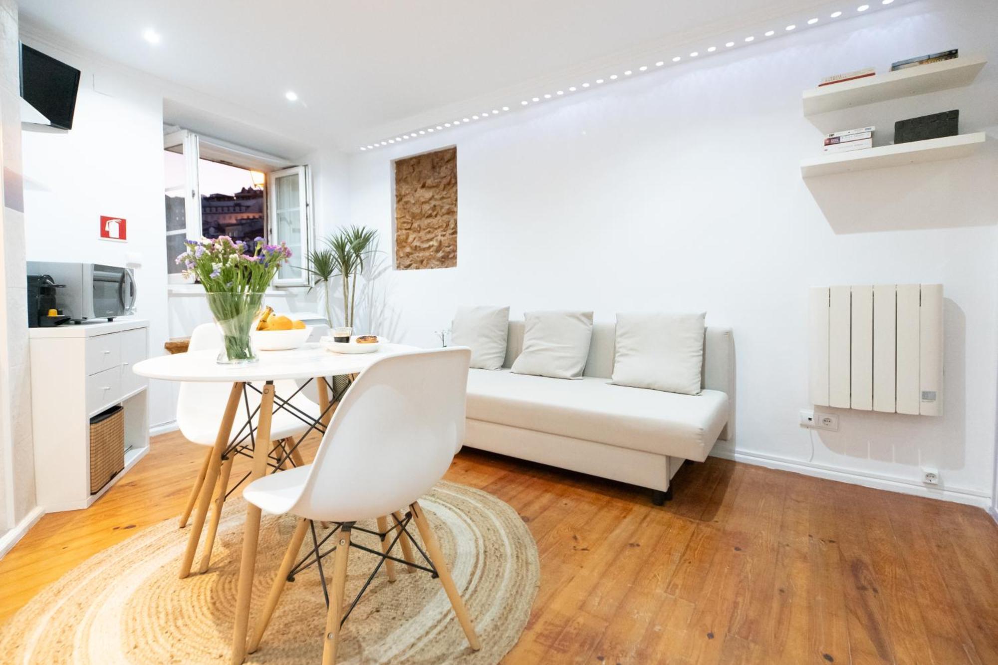 Alfama, The Heart Of Fado - Minutes From Tram 28 Apartment Lissabon
